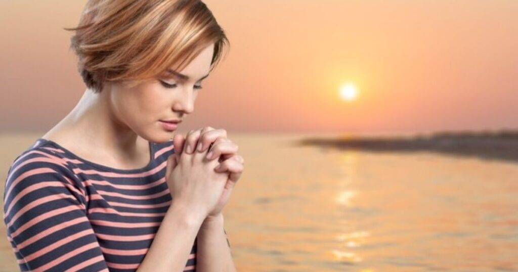 Bible Verses to Include in Your Powerful Morning Prayer